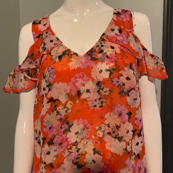 Lush Blouse - Picture 1 of 5